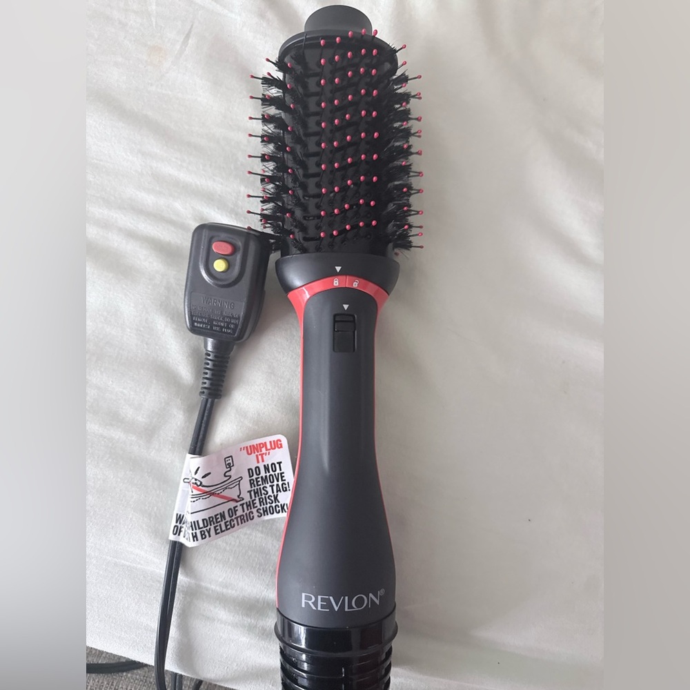 ✨ Revlon One-Step Hair Dryer and Volumizer – Clean, Perfect Condition - Picture 2 of 15